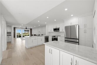 Building Photo - 1330 Derbyshire Ct