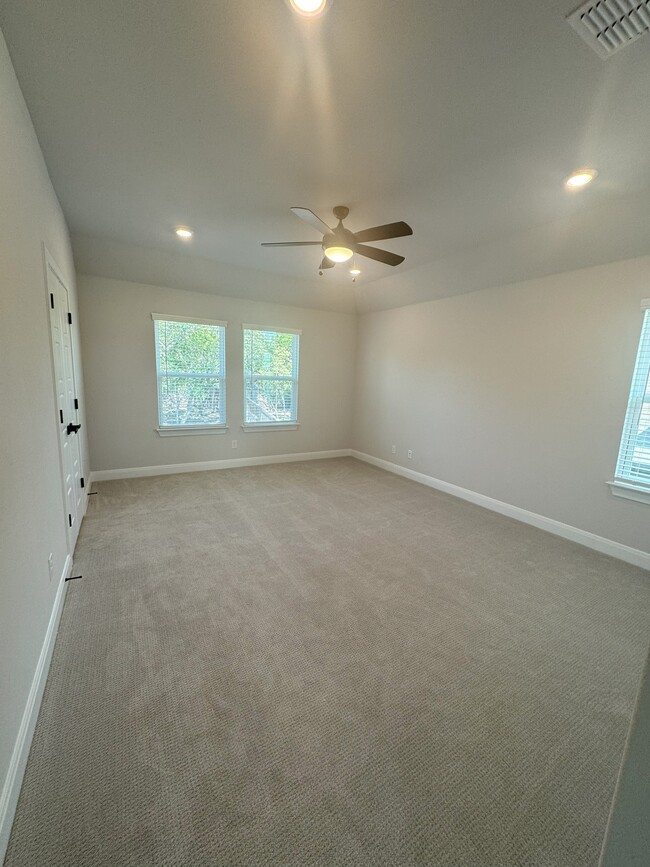 Building Photo - 141 Angel Oak Wy