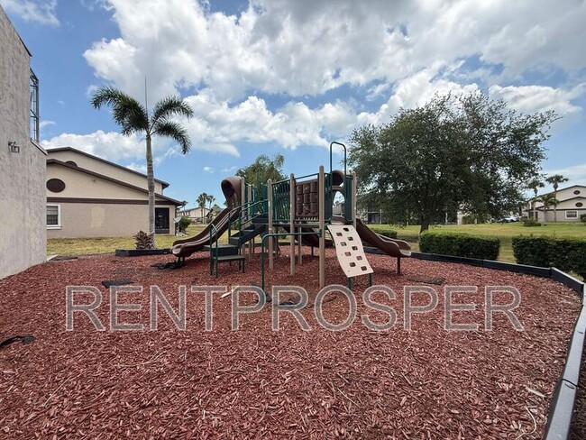 Building Photo - 1069 Ellen Ct
