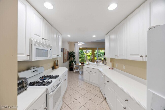 Building Photo - 3955 Deer Crossing Ct