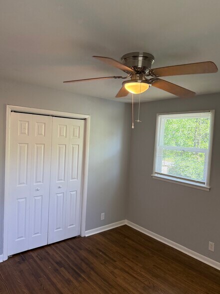 Building Photo - 317 Melvin Jones Dr