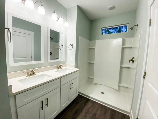 Building Photo - 312 N Sand Palm Rd