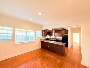 Building Photo - 1536 4th Ave