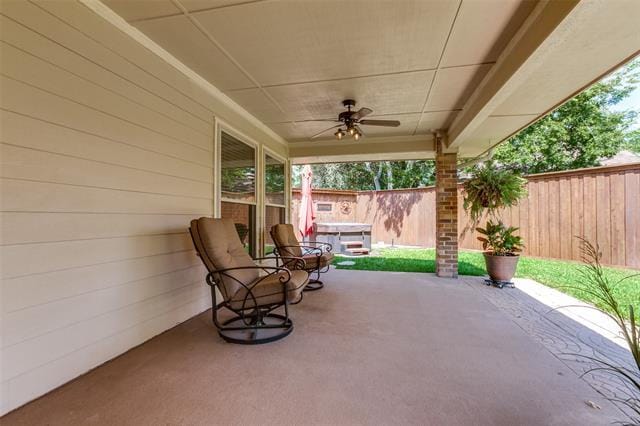 Building Photo - 2514 Golden Oaks Dr