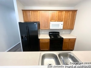 Building Photo - 10830 Mathom Landing