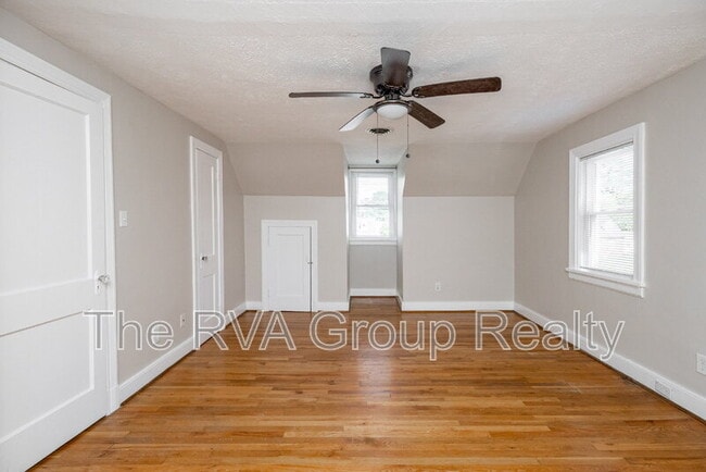 Building Photo - 2415 Dumbarton Rd