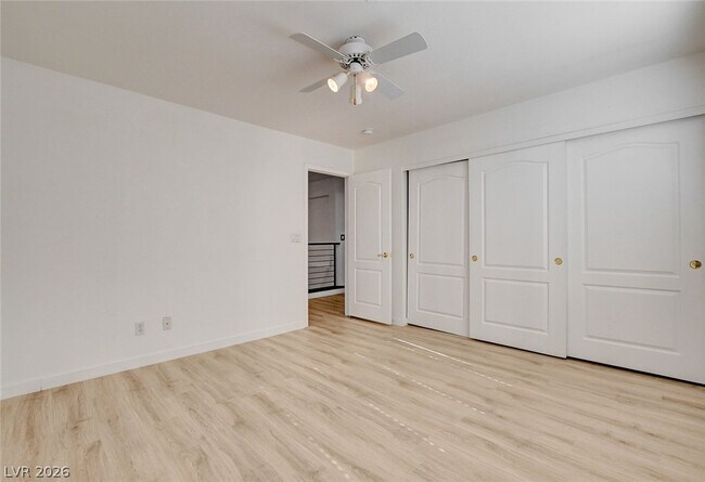 Building Photo - 8401 Desert Quail Dr