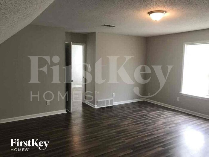 Building Photo - 3179 Birchton Glade Cove