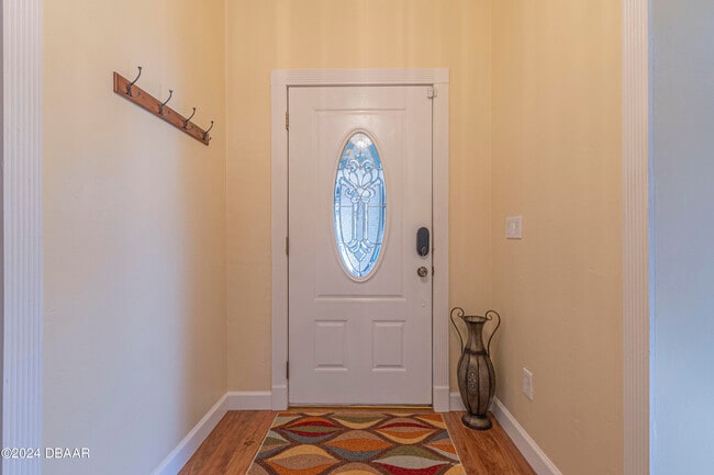 Building Photo - 6236 Clover Bend Dr