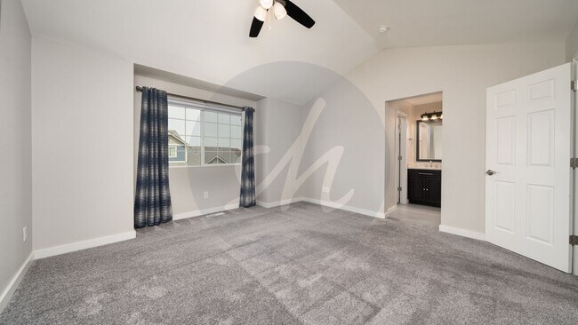 Building Photo - 2 Bedroom Wolf Ranch Townhome with 2 Car Garage