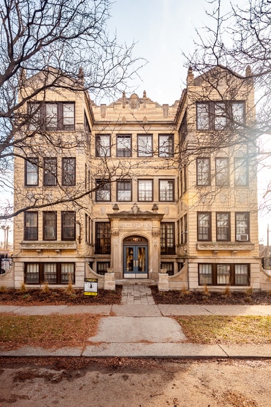 Building Photo - 127 Seward Ave