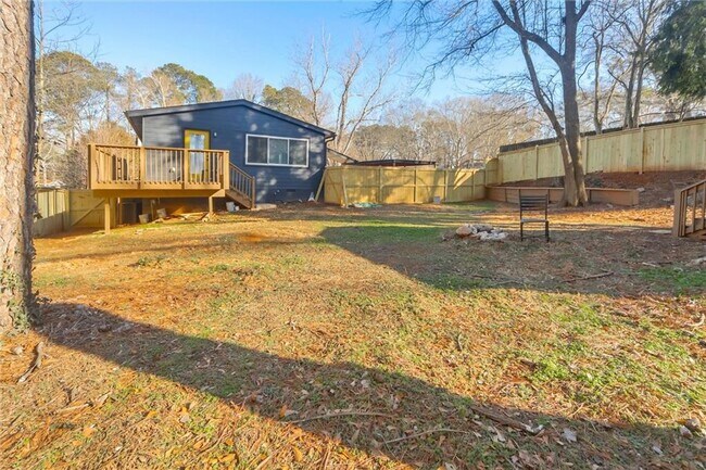 Building Photo - 3119 Piper Dr