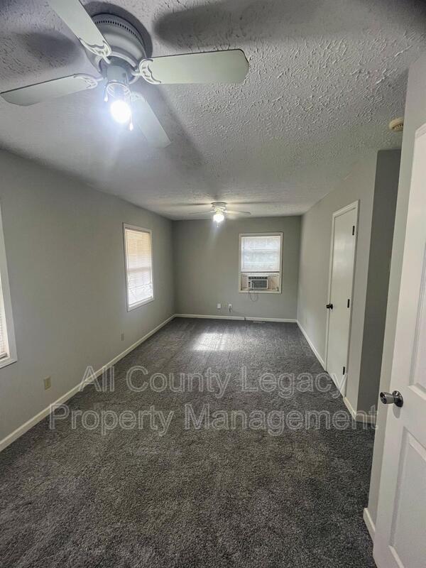 Building Photo - 173 Jarnigan Dr