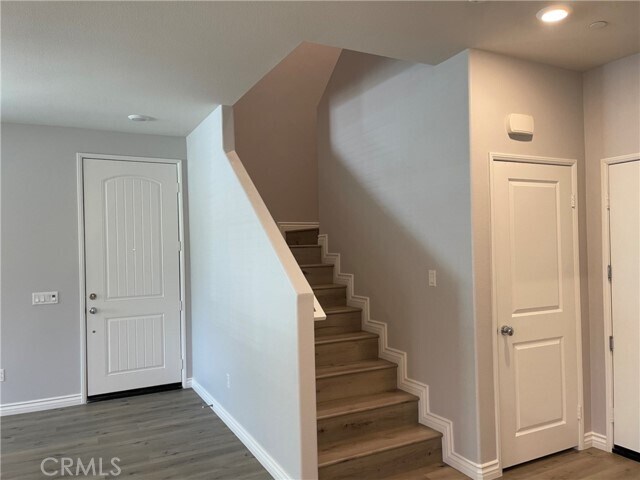 Building Photo - 2142 Lavender Ln
