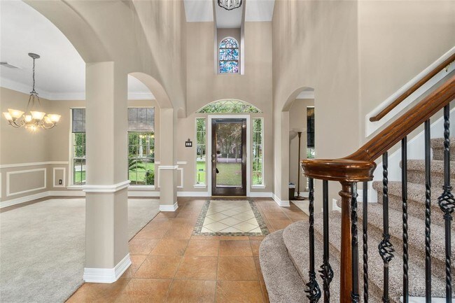 Building Photo - 905 Carriage Hills Blvd