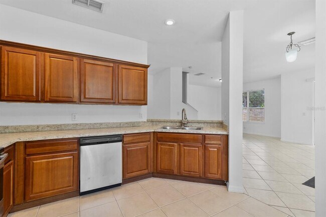 Building Photo - 3520 San Jacinto Cir