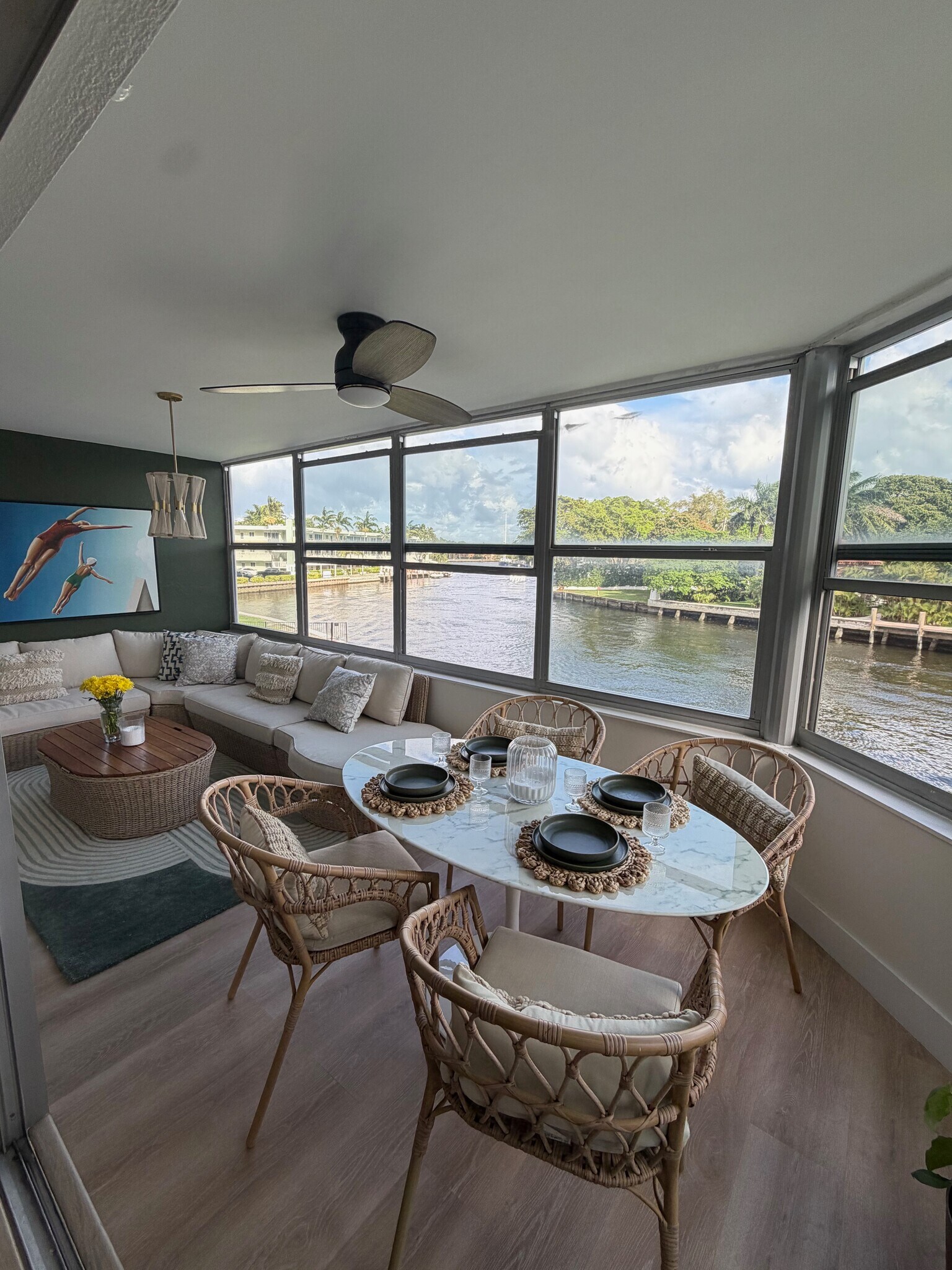 Building Photo - 818 SE 4th St