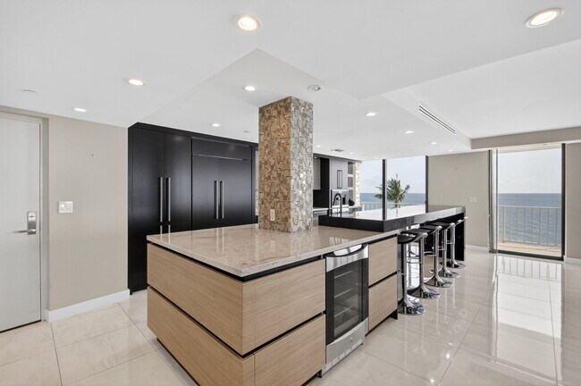 Building Photo - 3400 S Ocean Blvd