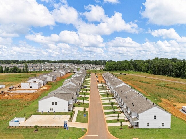 Building Photo - Newly contructed home in desirable Inman SC