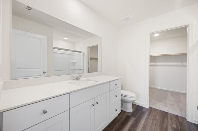 Building Photo - 8215 Vacek Xing Wy