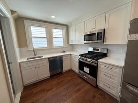 Building Photo - 56 Broughton Ave