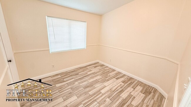 Building Photo - 7322 Cupio St