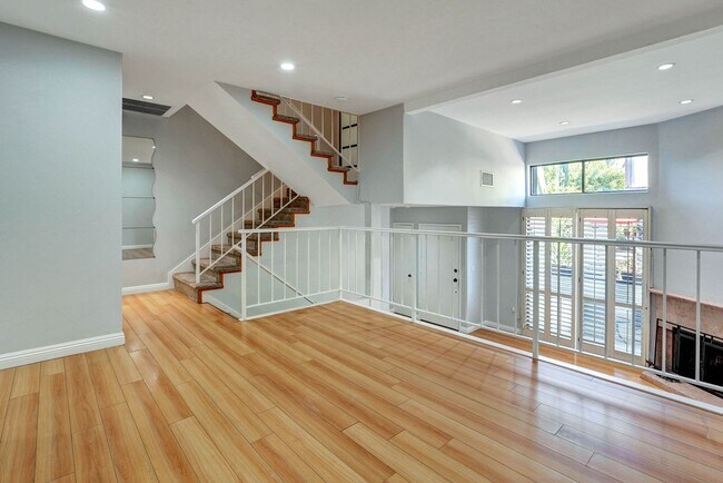 Building Photo - 19355 Sherman Way