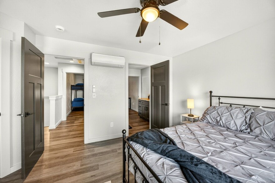 Building Photo - 4715 Red Tail Dr