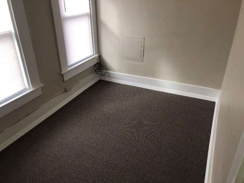 Building Photo - 675 Jefferson St