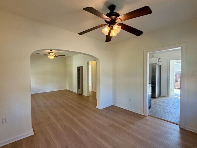 Building Photo - Carlsbad Home across from Holiday Park