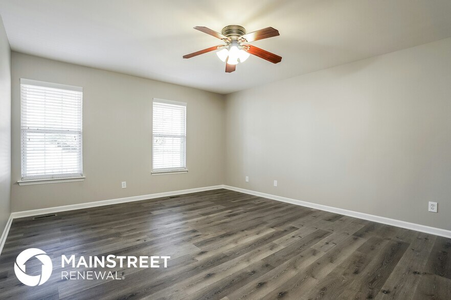 Building Photo - 6105 Buckhorn Rd