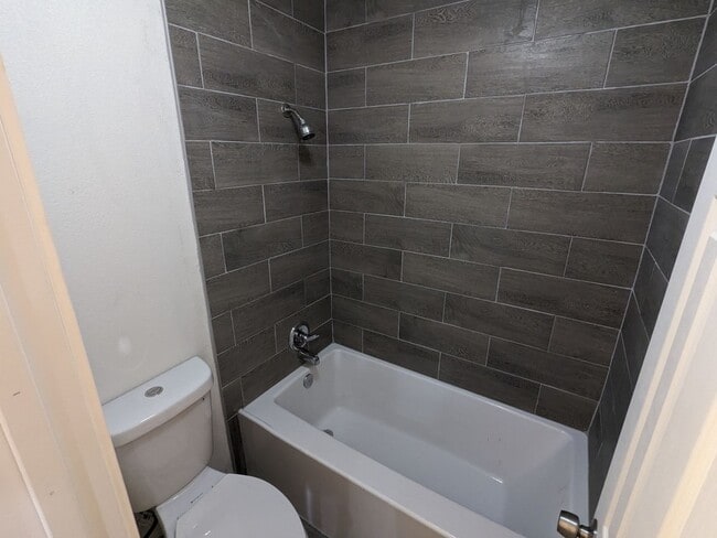 Interior Photo - Pepperwood