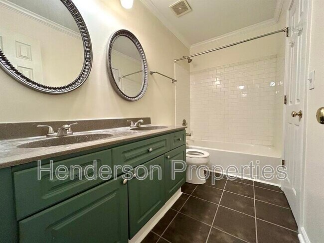 Building Photo - 332 Walnut Point Dr