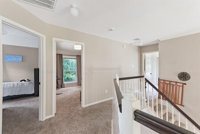 Building Photo - 14618 Oxwick Cir