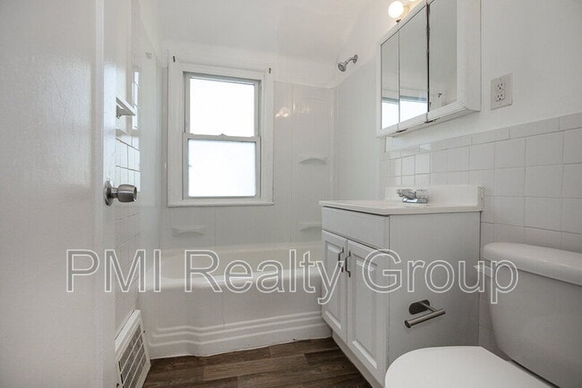Building Photo - 25141 Treadwell Ave