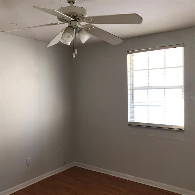 Building Photo - 409 S Orleans Ave