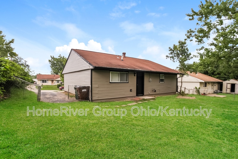 Building Photo - 10735 Invicta Ct
