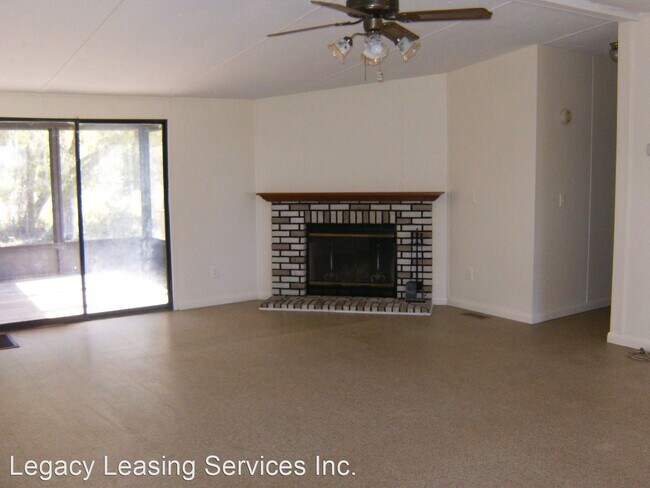 Building Photo - 1622 S Lake Reedy Blvd