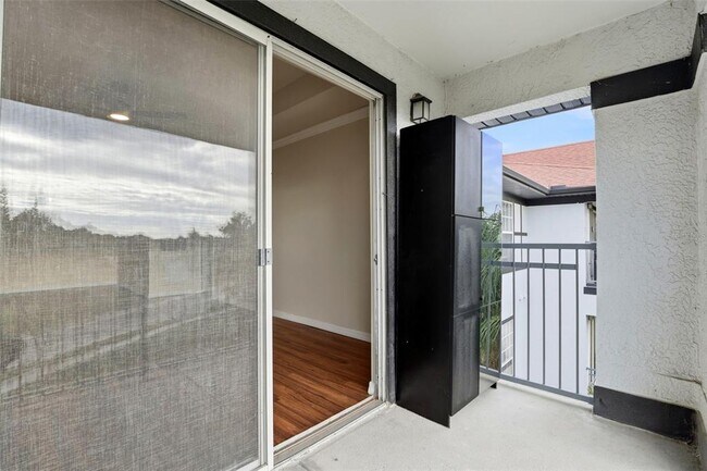 Building Photo - 5526 Pga Blvd