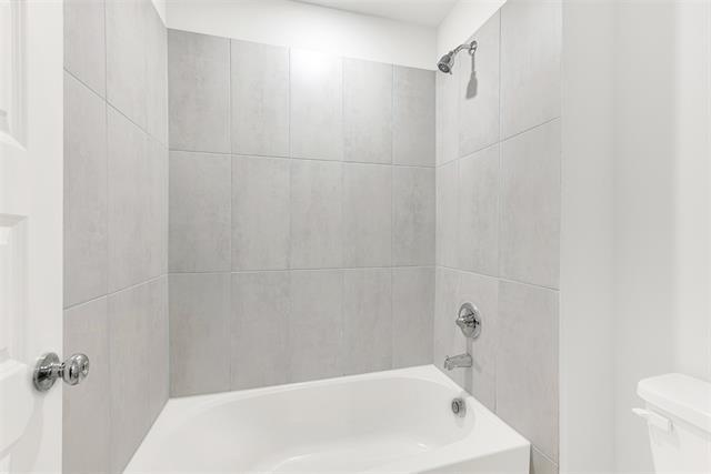 Building Photo - 508 Towerglen Dr