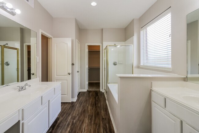 Building Photo - 2731 Cross Tide Ln