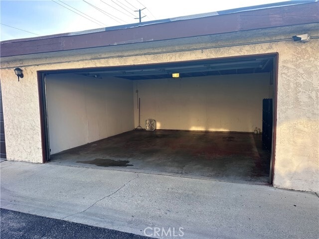 Building Photo - 13843 Los Angeles St