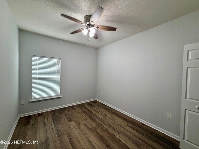 Building Photo - 6916 Ortega Woods Dr