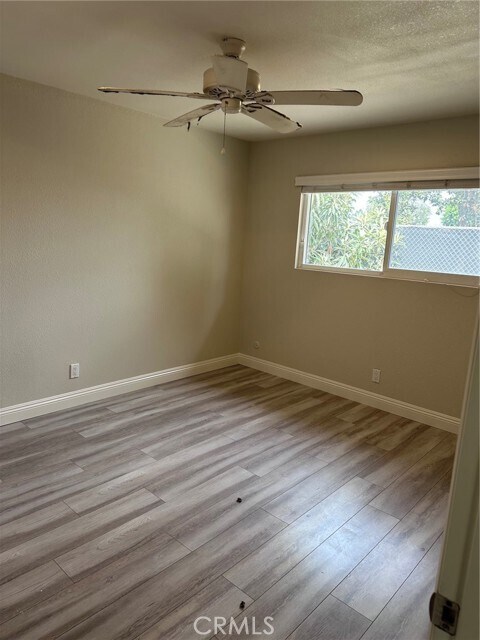 Building Photo - 14251 Green Valley Dr