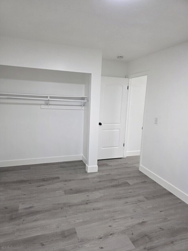Building Photo - 1455 W 1650 N