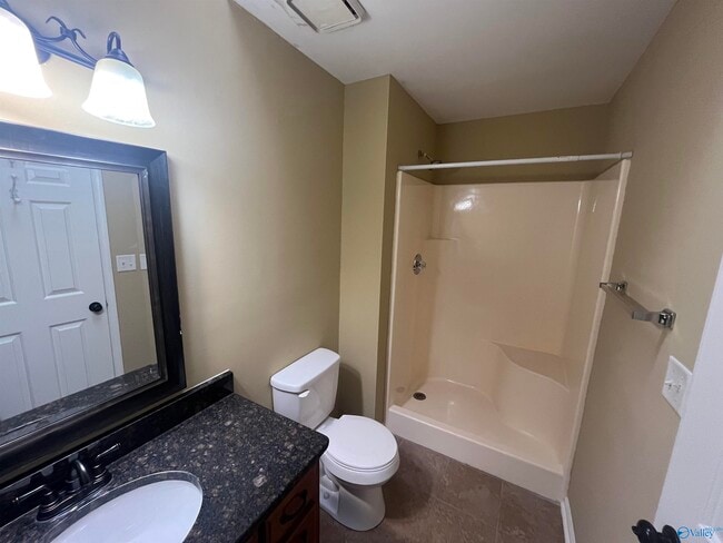 Building Photo - 14909 Clovercrest Dr SE