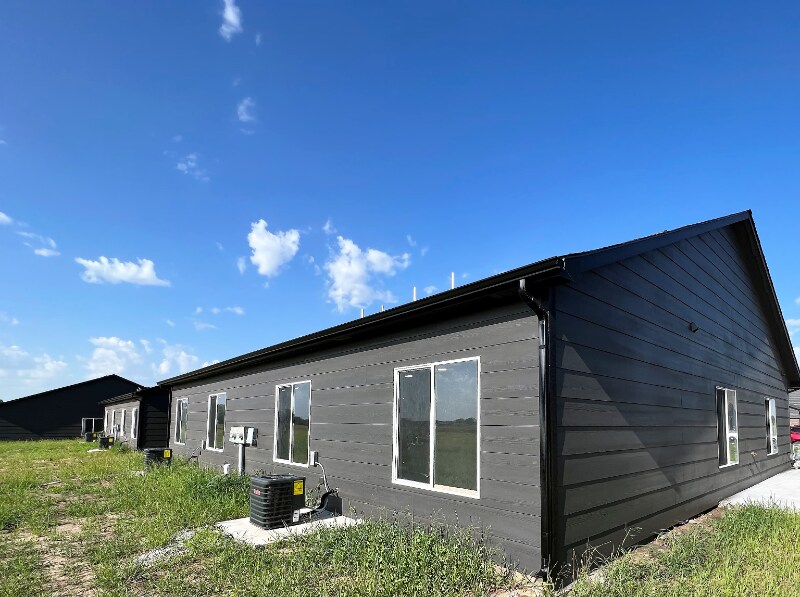 Building Photo - 13515 W Haskell Ct