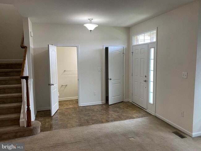 Building Photo - 1113 S Olmsted Pkwy