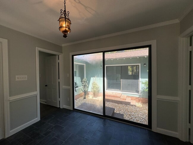 Building Photo - Fully Renovated Home with Unmatched Character