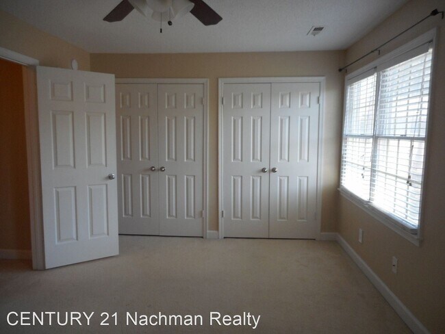 Building Photo - 2 br, 2.5 bath House - 675 Todd Trail